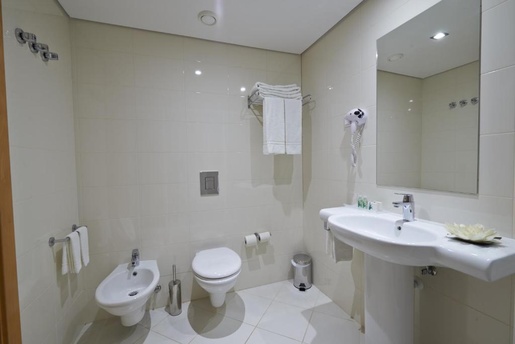 Hotel Azinheira By Ridan Hotels Fatima Room photo