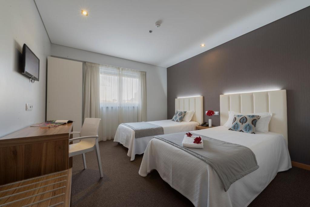 Hotel Azinheira By Ridan Hotels Fatima Room photo