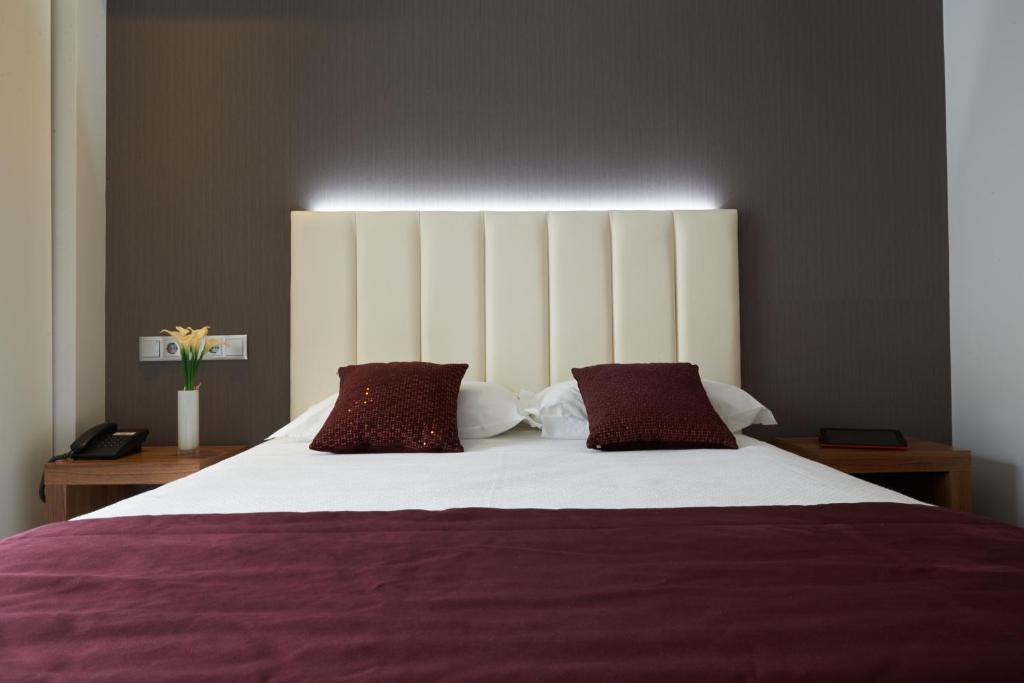 Hotel Azinheira By Ridan Hotels Fatima Room photo