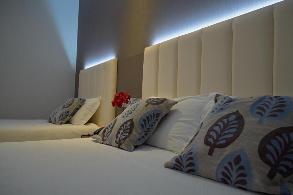 Hotel Azinheira By Ridan Hotels Fatima Room photo